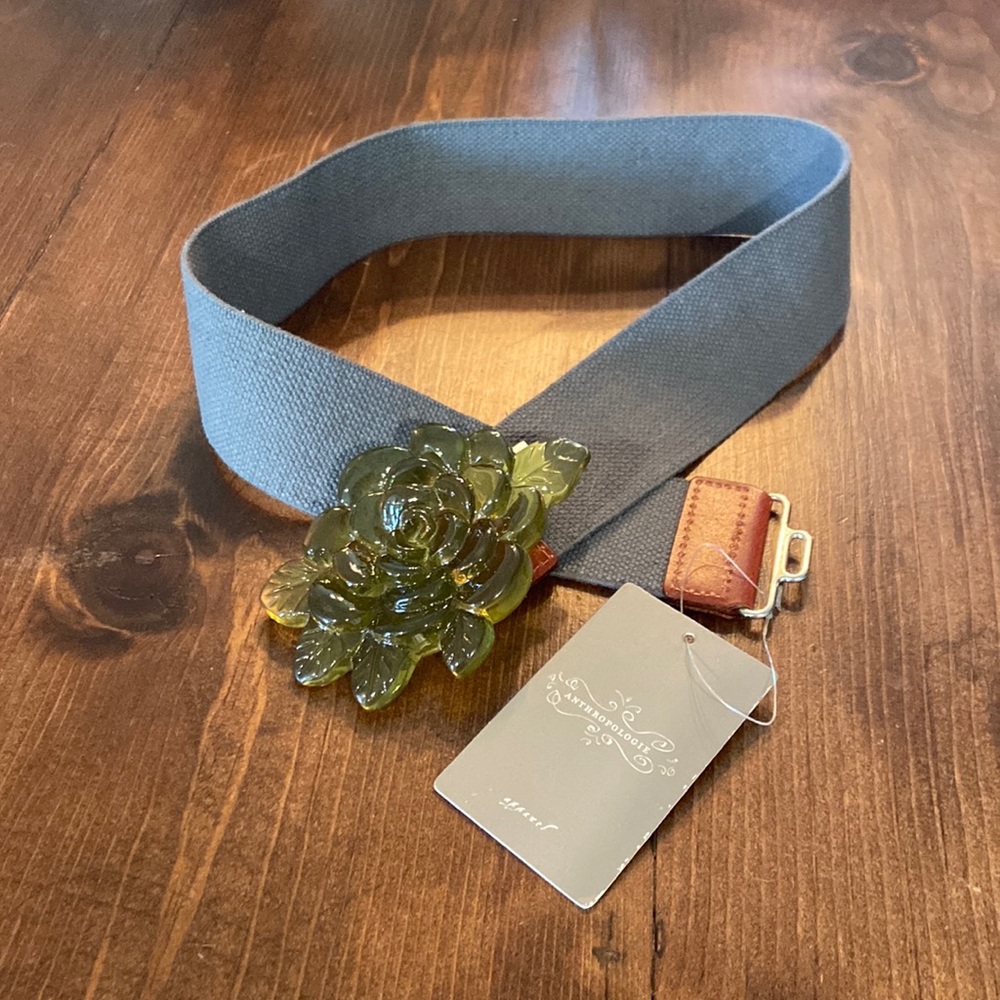 Anthropologie belt with flower buckle NWT